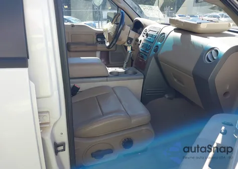 2006 Ford F-150 Lariat/Xlt from USA, damaged, VIN 1FTPW12V36FB54512